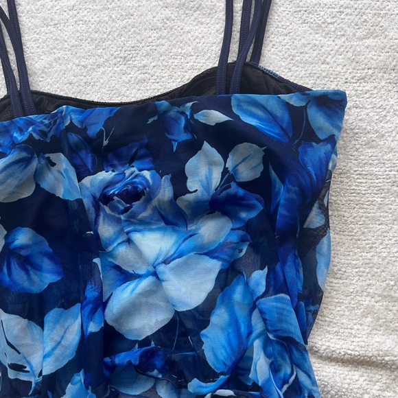 Y2K Mainstream Tankini Top - Picture 4 of 7